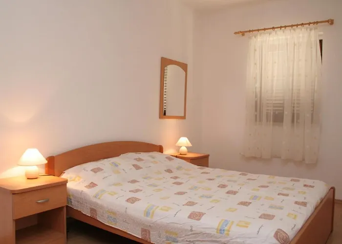 By The Sea Zrnovska Banja, Korcula - 4443 아파트